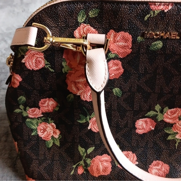 Brown & Pink Floral Michael Kors Handbag Purse, Roses Fall Floral - Picture 4 of 10
